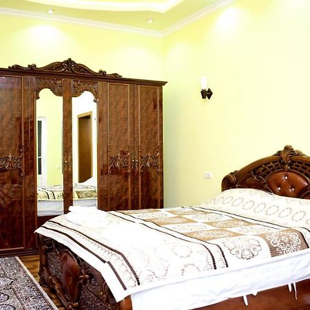 Hotel Vostok Samarkand Exterior foto